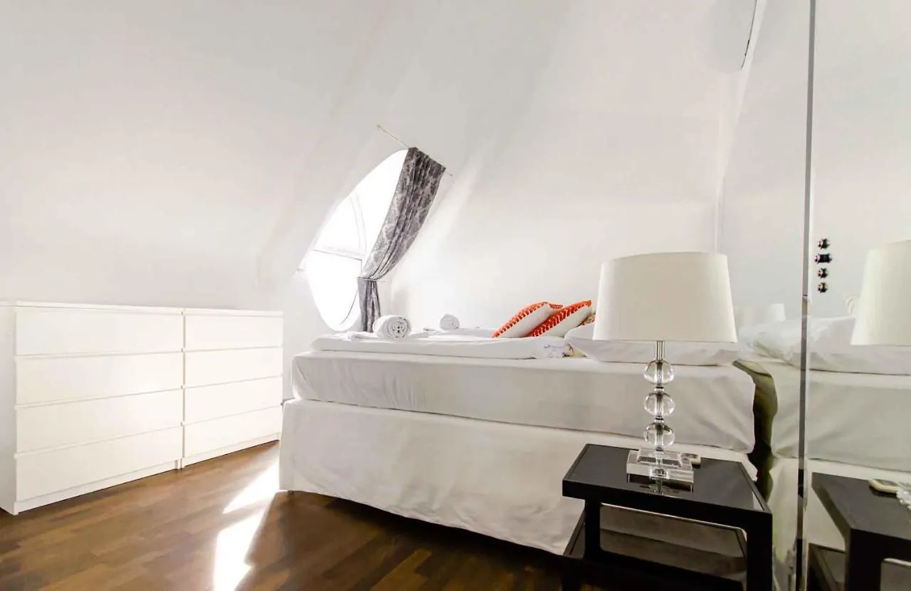 Apartment Extraordinary City Center Residence @Stephansplatz Vienna