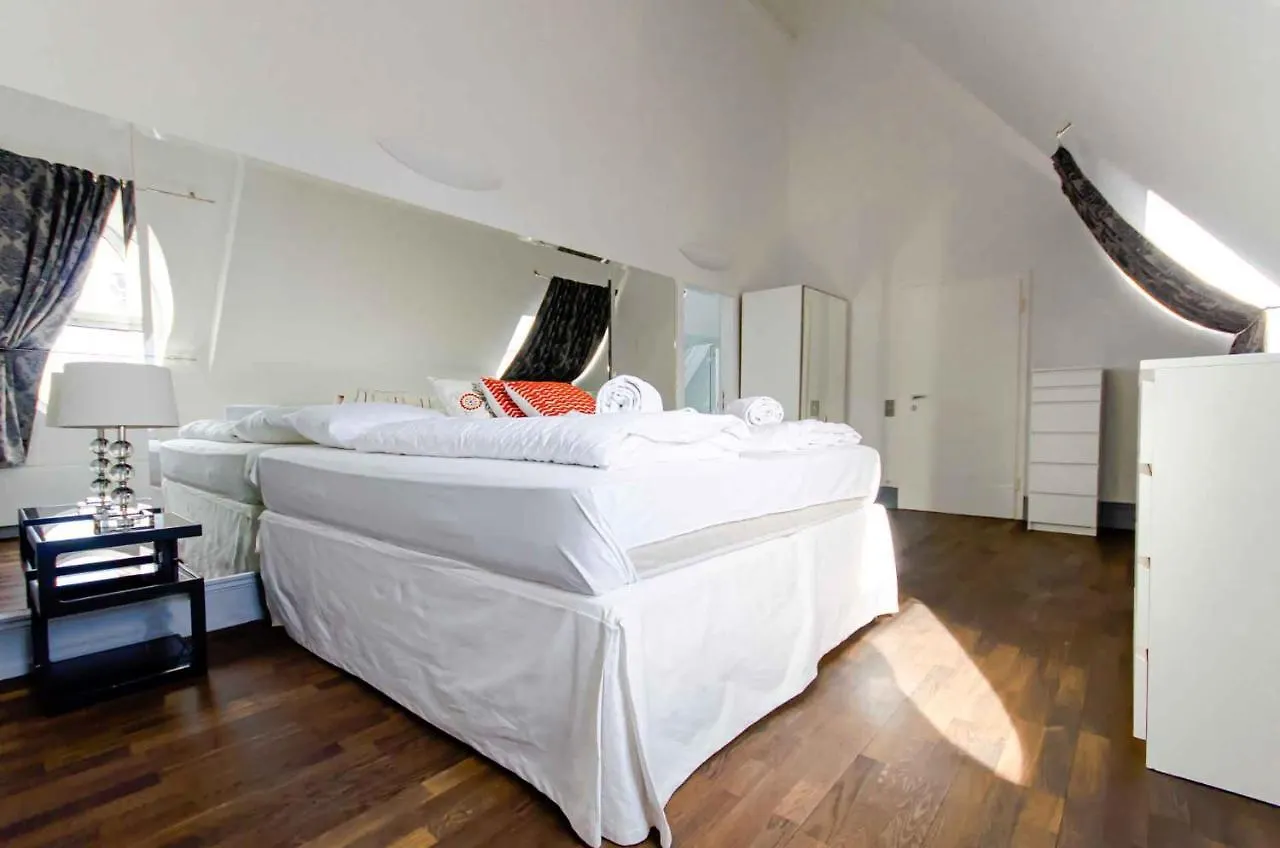 Extraordinary City Center Residence @Stephansplatz Vienna Apartment